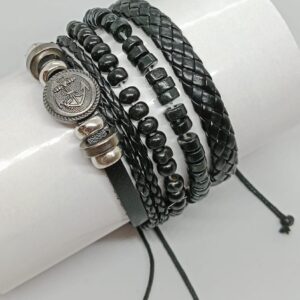 Men's leather bracelet