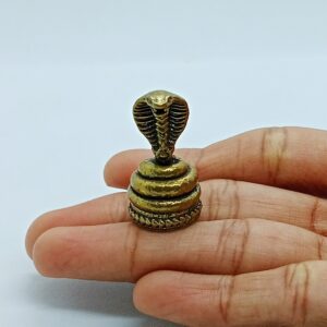 NEPALI STATUE